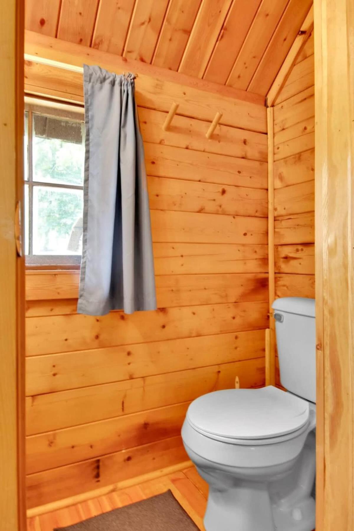 Secluded Rustic Cabin With Views Bloomington Luaran gambar